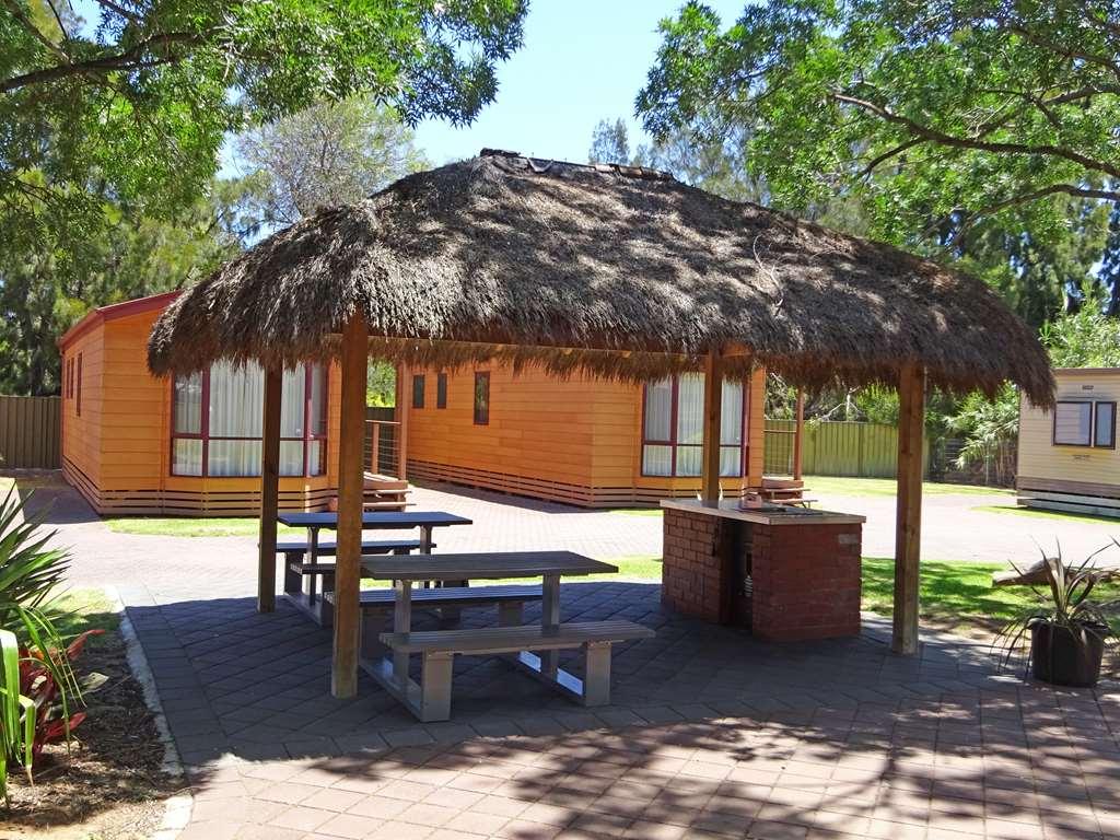 Adelaide Caravan Park - Aspen Holiday Parks Удобства фото