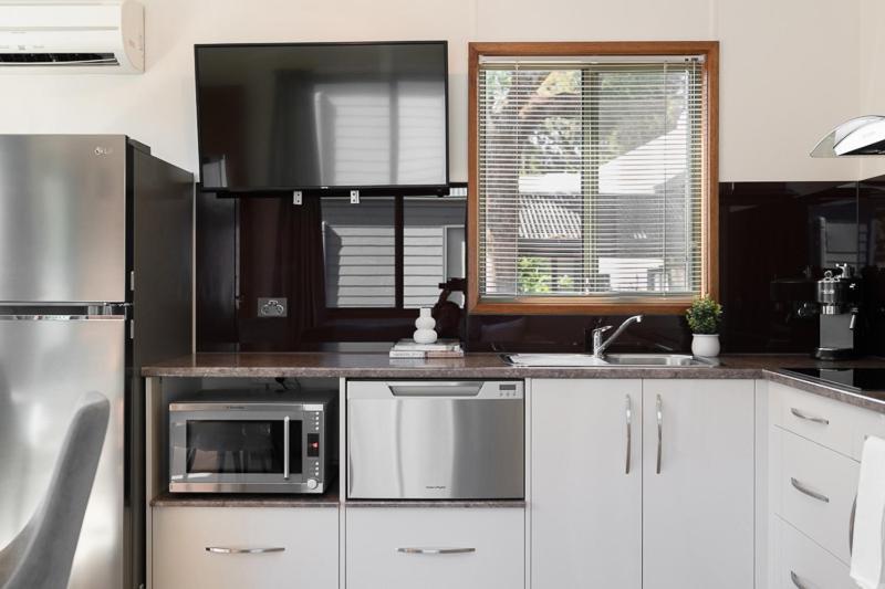 Adelaide Caravan Park - Aspen Holiday Parks Номер фото